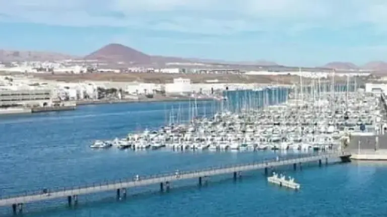 Vista aérea de Puerto Naos.