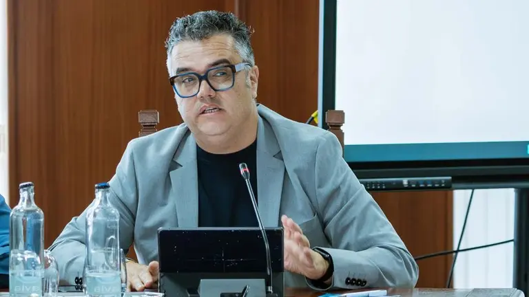 Armando Santana, consejero de Bienestar Animal.