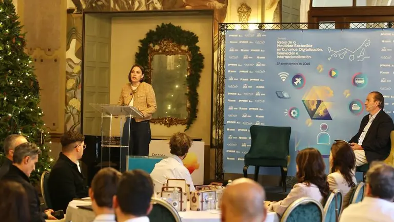 La consejera lanzaroteña Migdalia Machín participó en el evento.