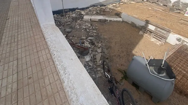 Imagen campo de bolas Inocencia Páez en La Graciosa.