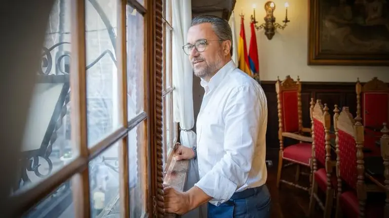 Asier Antona en el Ayuntamiento de Santa Cruz de La Palma