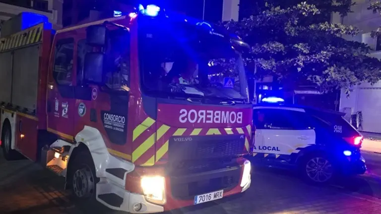 Camión de los bomberos.