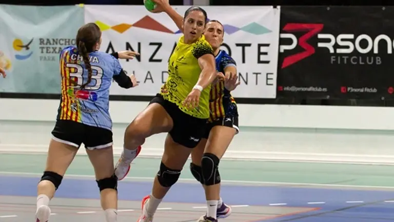 Imagen de archivo de una jugada de las tiñoseras.