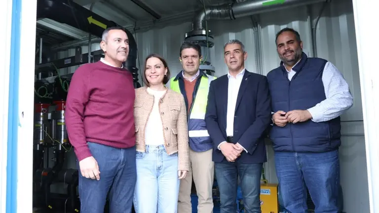 Oswaldo Betancort, Narvay Quintero, Samuel Mart&iacute;n y Migdalia Mach&iacute;n en la Inauguraci&oacute;n Desaladora para agua de riego en Lanzarote.
