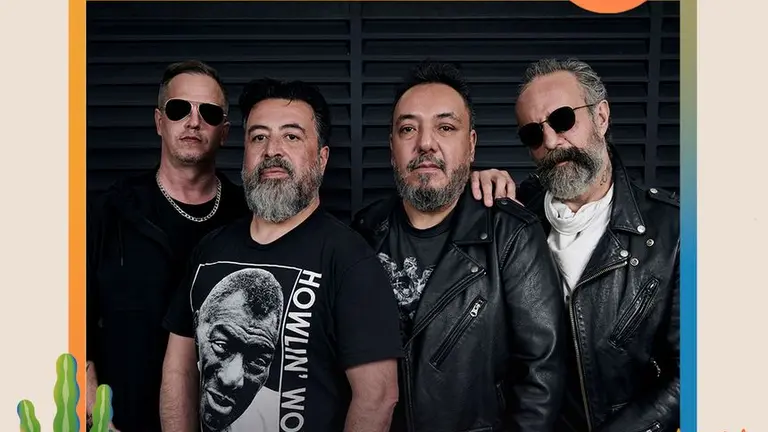 Los componentes de Molotov.