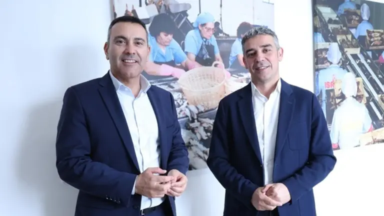 Oswaldo Betancort y Narvay Quintero tras la reuni&oacute;n.