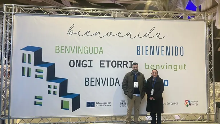 Representantes del Ayuntamiento de T&iacute;as en la Red de Iniciativas Urbanas.
