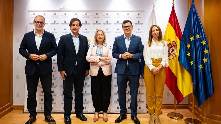 Pino de Le&oacute;n junto a Pablo Rodr&iacute;guez.