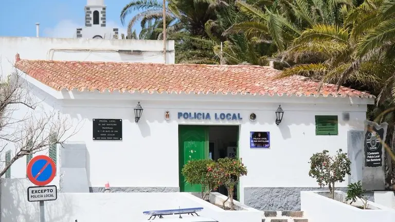 Dependencias de la Polic&iacute;a Local de San Bartolom&eacute;