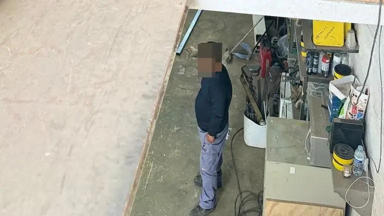 Imagen del interior del taller clandestino.