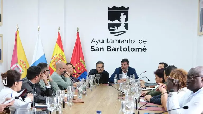 Pleno del Ayuntamiento de San Bartolom&eacute;.