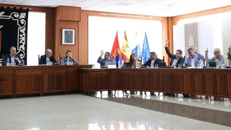 Asamblea del Consorcio del Agua en el que se aprob&oacute; por unanimidad la resoluci&oacute;n del contrato con Canal Gesti&oacute;n.