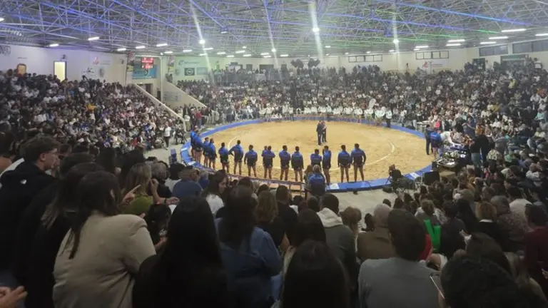 Nuevo lleno hist&oacute;rico en el terrero de Tinajo para ver la gran final