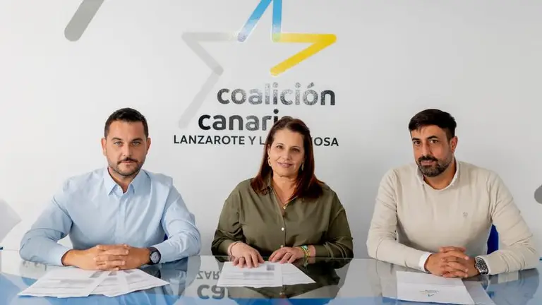 Imagen de los representantes de CC en San Bartolom&eacute;.