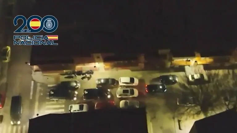 Momento de la intervenci&oacute;n de los agentes de la Polic&iacute;a Nacional. 
