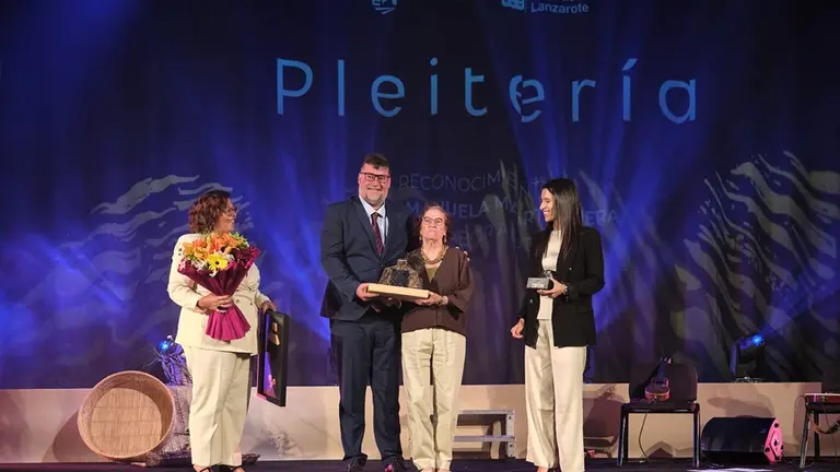 Homenaje realizado a Pleiter&iacute;a en San Bartolom&eacute;.