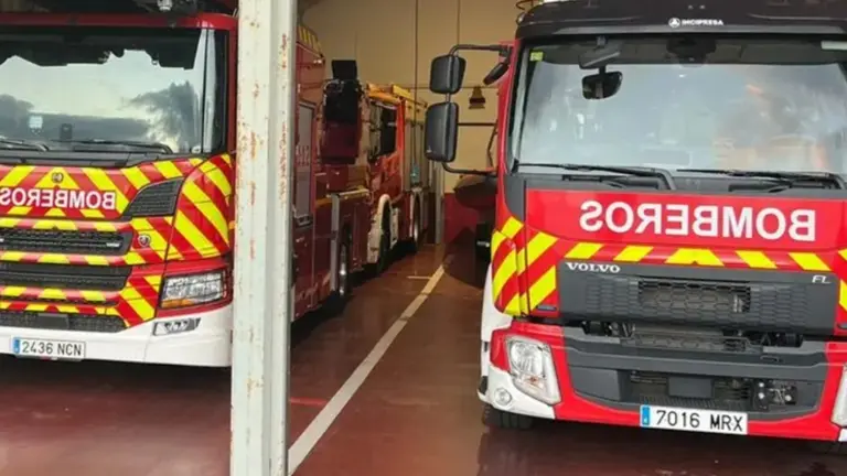 Imagen de archivo de los bomberos en su estaci&oacute;n de Arrecife.