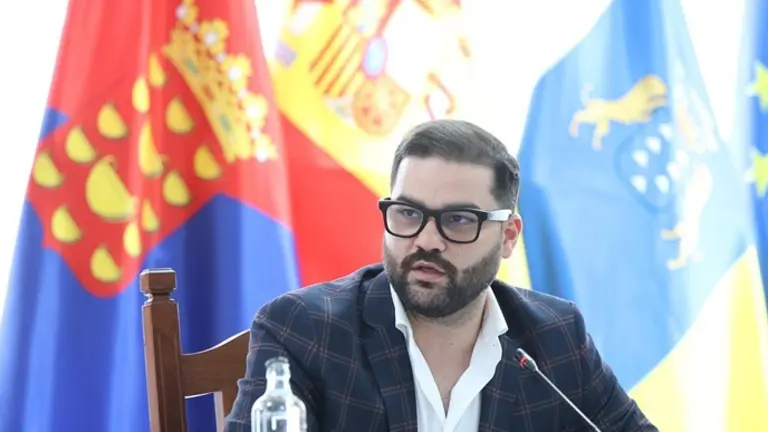 Jes&uacute;s Mach&iacute;n Tav&iacute;o, consejero de Pol&iacute;tica Territorial.