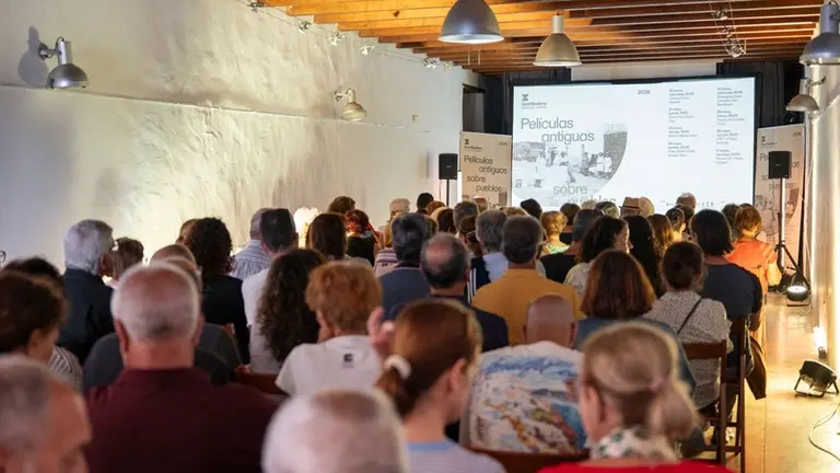 Jornada de &ldquo;Destiladera Difusi&oacute;n&rdquo;.