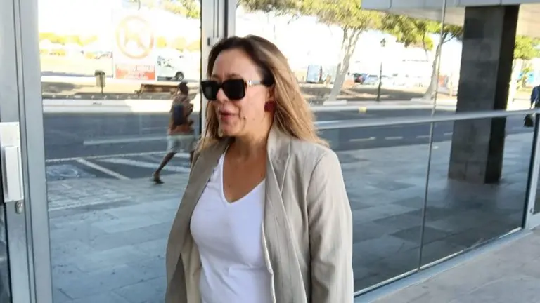 La l&iacute;der del PSOE este mi&eacute;rcoles entrando en los juzgados