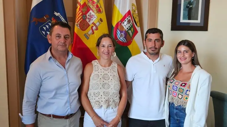Imagen de los cuatro concejales que tiene Compromiso por Har&iacute;a.