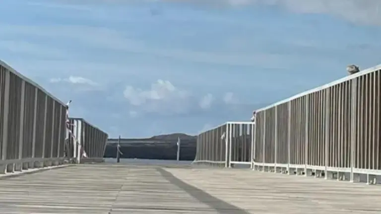 Imagen de la pasarela de Arrieta. 