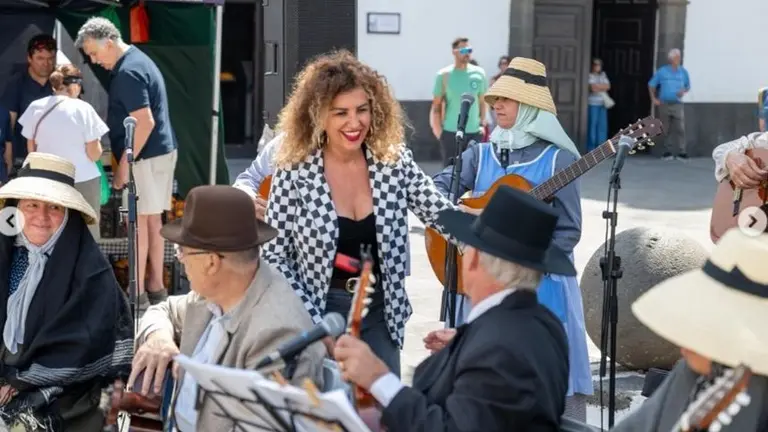 Eli Merino en la actividad !Arrecife, Qu&eacute; bien me sabe!.