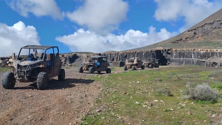 Grupo de Buggies sancionados.