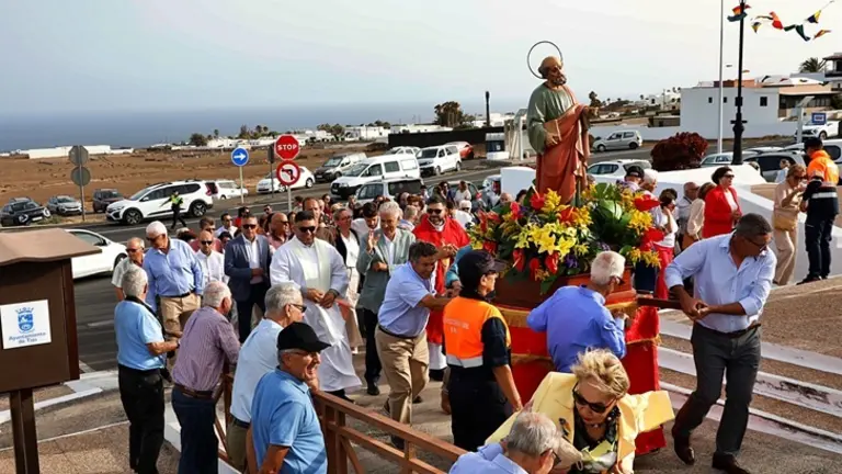 Procesi&oacute;n de las fiestas de San Pedro de M&aacute;cher