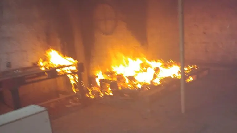 Incendio en el interior del inmueble