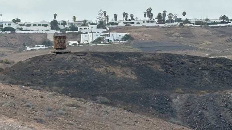 Foto &aacute;rea en playa Honda del polvor&iacute;n de G&uuml;ime.