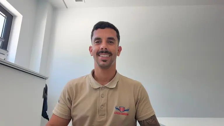 Ad&aacute;n Romero, Responsable de Operaciones de L&iacute;neas Romero