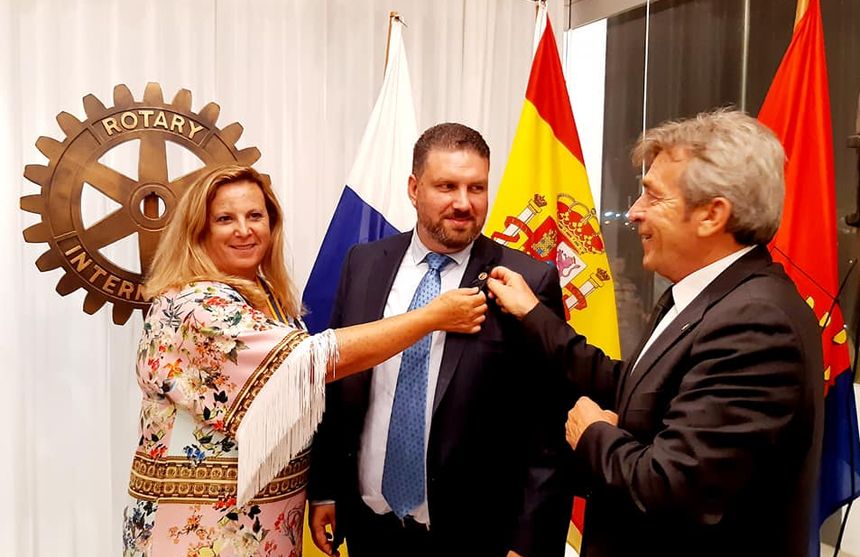 Zebenzuí Rodríguez recibió la distinción de Paul Harris