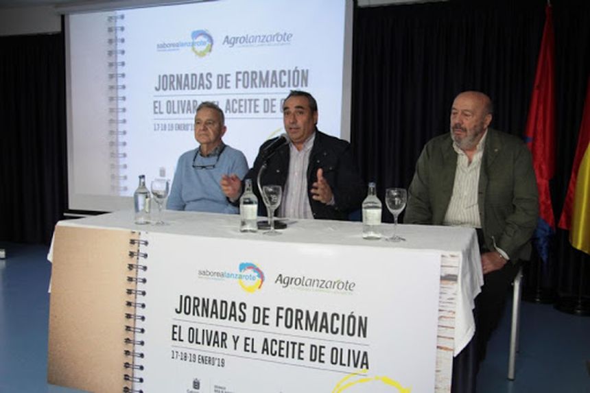 Ángel Vázquez, Agricultura