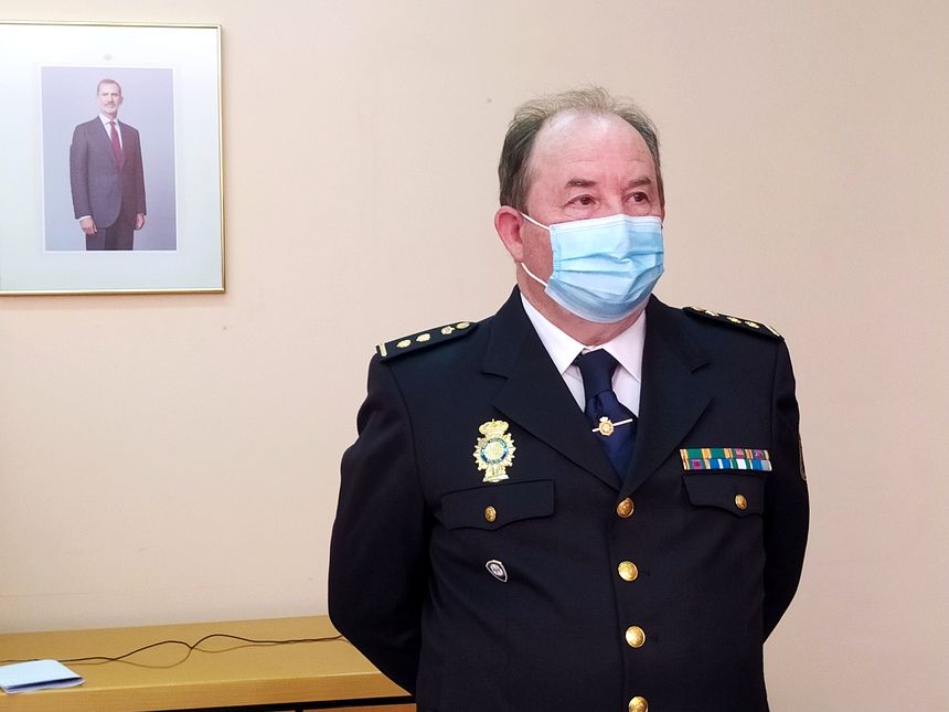 NUEVO COMISARIO CNP, MANUEL RGZ 2