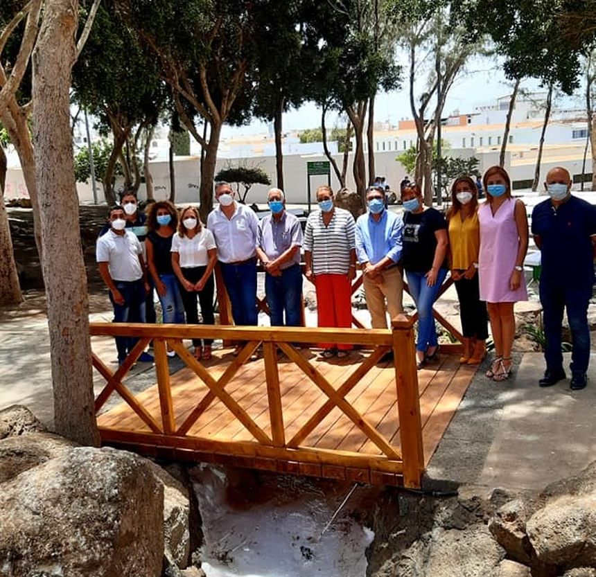 Parque de Los Pinos. La alcaldesa, junto al grupo de Gobierno, dio a conocer este lunes a los vecinos las obras realizadas