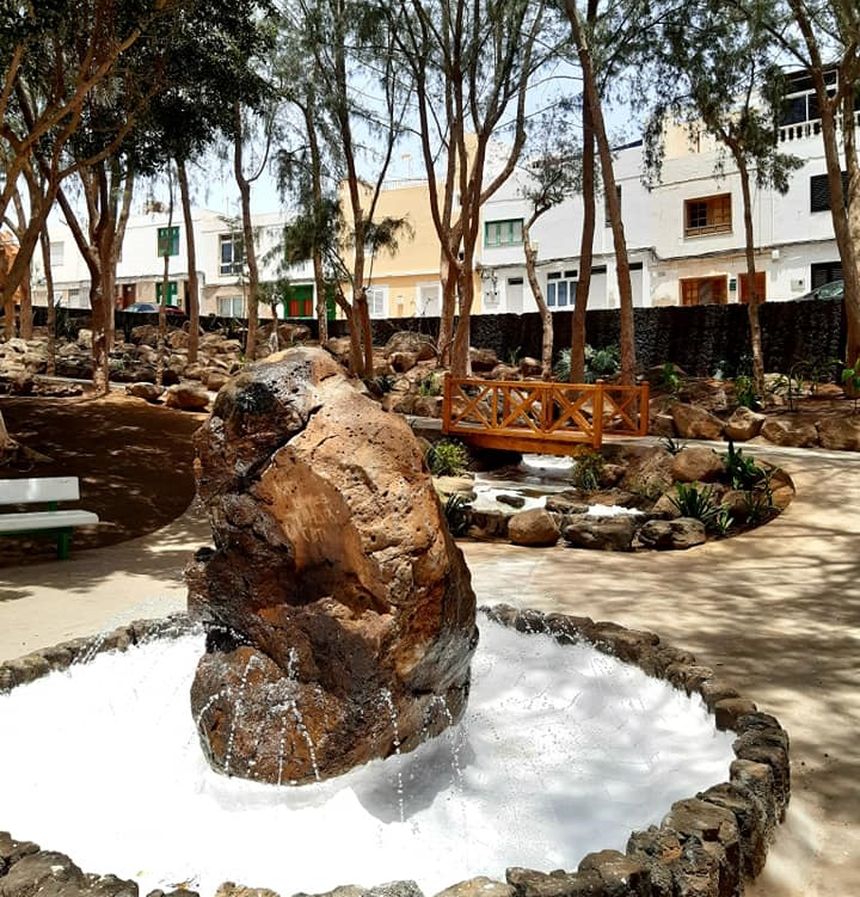 Parque de Los Pinos. Los trabajos del Ayuntamiento han permitido restaurar la fuente