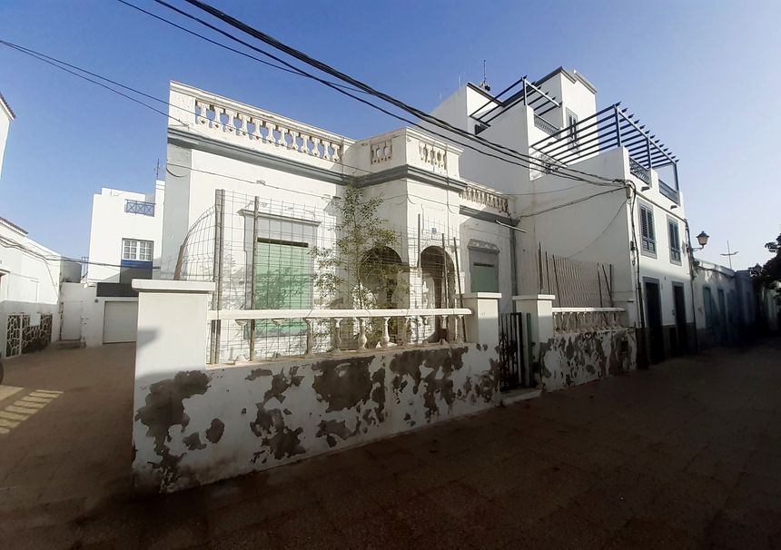 Esta vivienda en la Calle Brasilia, protegida por Patrimonio, será restaurada tras la licencia aprobada hoy