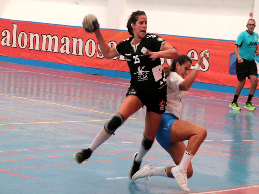 BALONMANO. SAN JOSÉ OBRERO - SALUD TENERIFE (4)