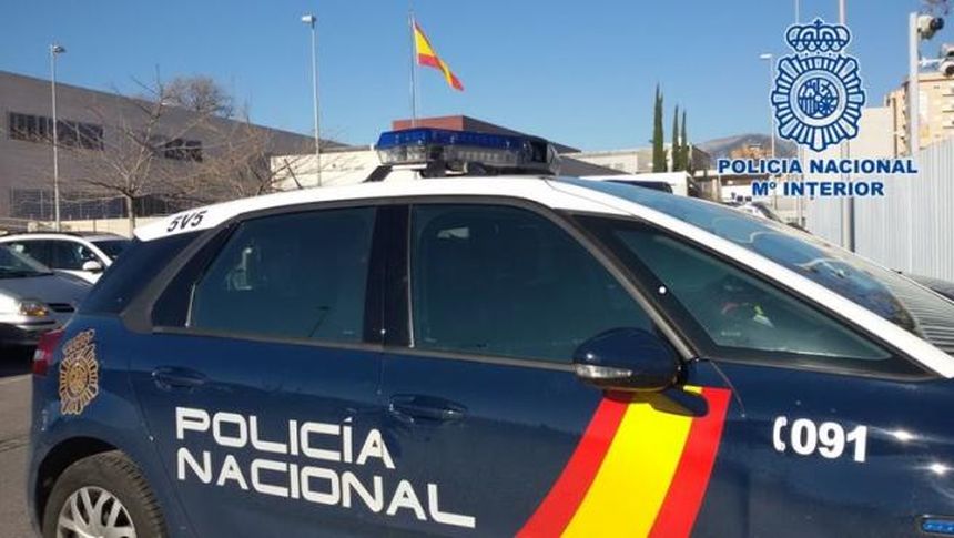 coche-patrulla-de-policia-nacional