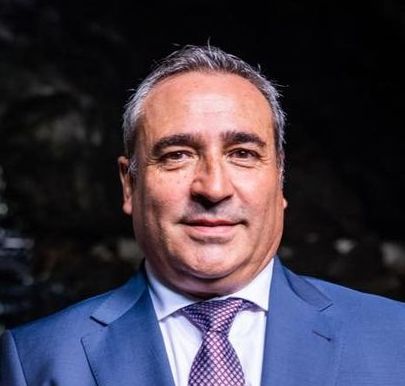 Ángel Vázquez