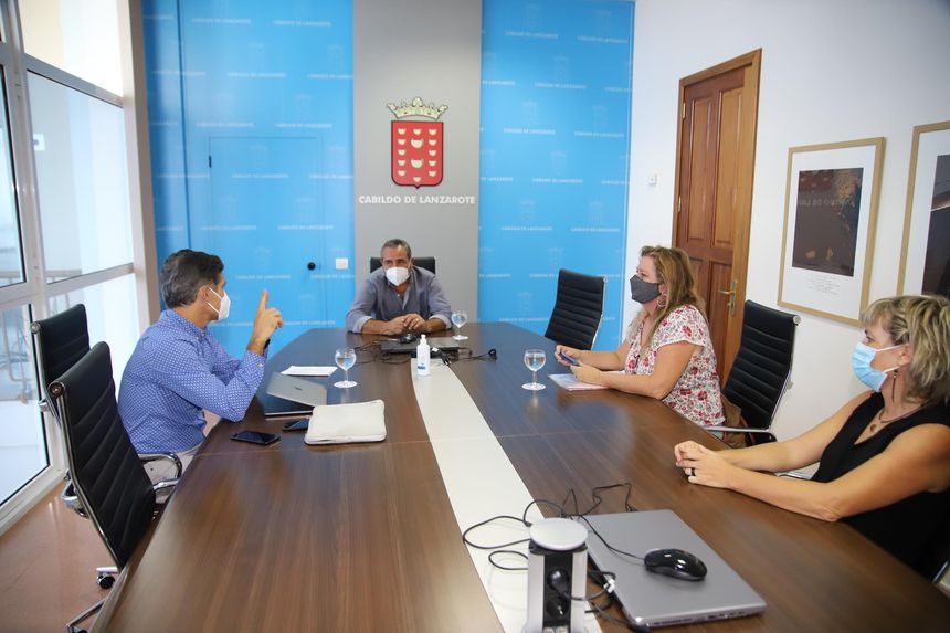 Reunión Ángel Vázquez con Guías Turísticos (3)