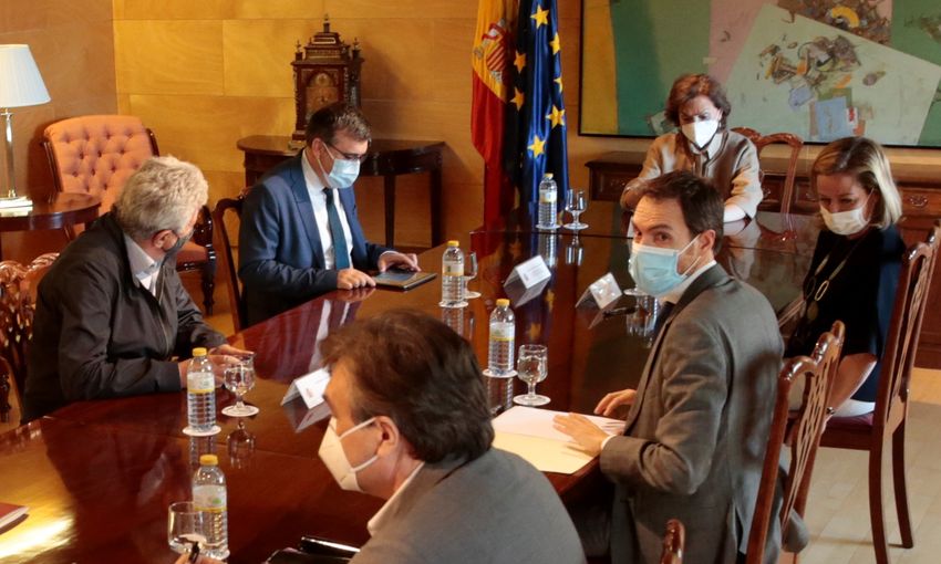 quevedo, ana, carmen calvo