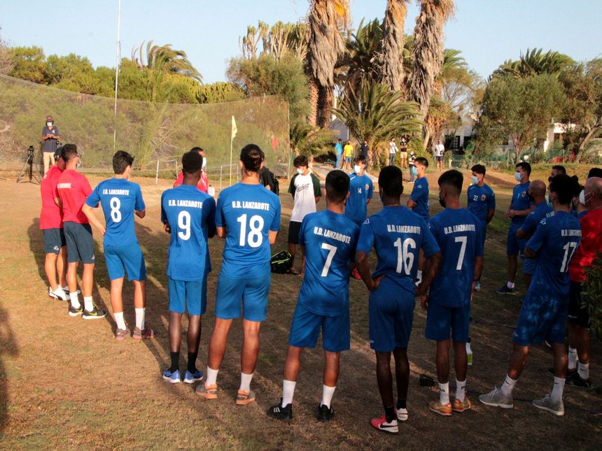 PRETEMPORADA UD LANZAROTE (3)