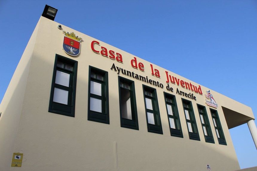 Exteriores de la Casa de la Juventud de Arrecife