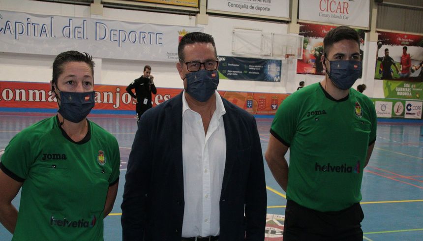 BALONMANO. CICAR LANZAROTE - GUARDÉS (3)