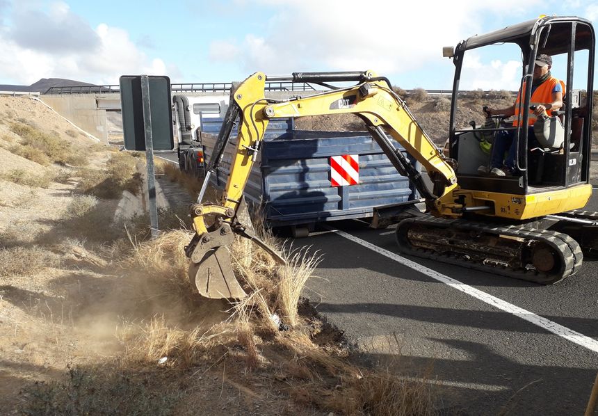 Trabajos en la LZ-1 (11)