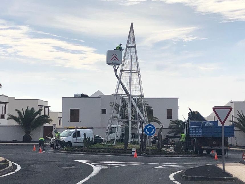 ARBOL NAVIDAD COSTA TEGUISE
