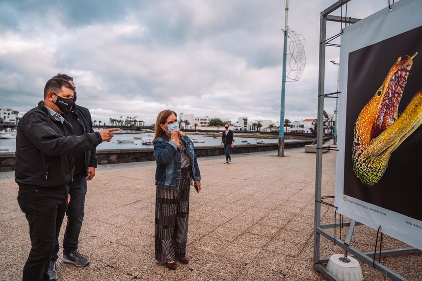 Exposición de las fotos ganadoras del Open FotoSub Mar de Lava en el Charco de San Ginés. Las imágenes ganadoras se exhiben hasta enero en este lugar de Arrecife