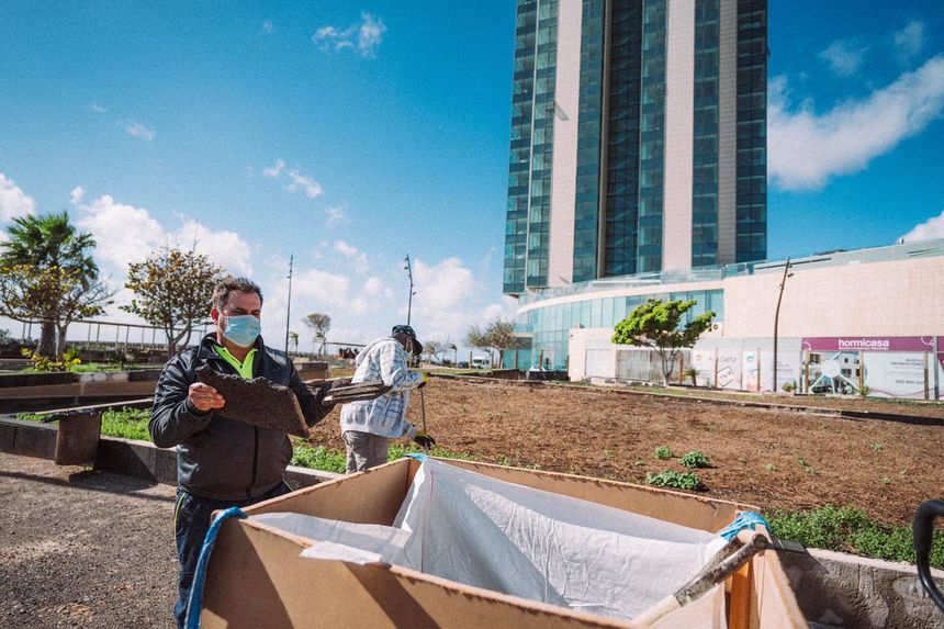 Iniciadas las obras para reparar el Parque Islas Canarias. La empresa concesionario sugrafará el coste de los trabajos